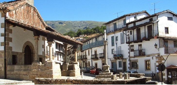 España se concentra en las ciudades: la población en los pueblos encadena siete años en caída